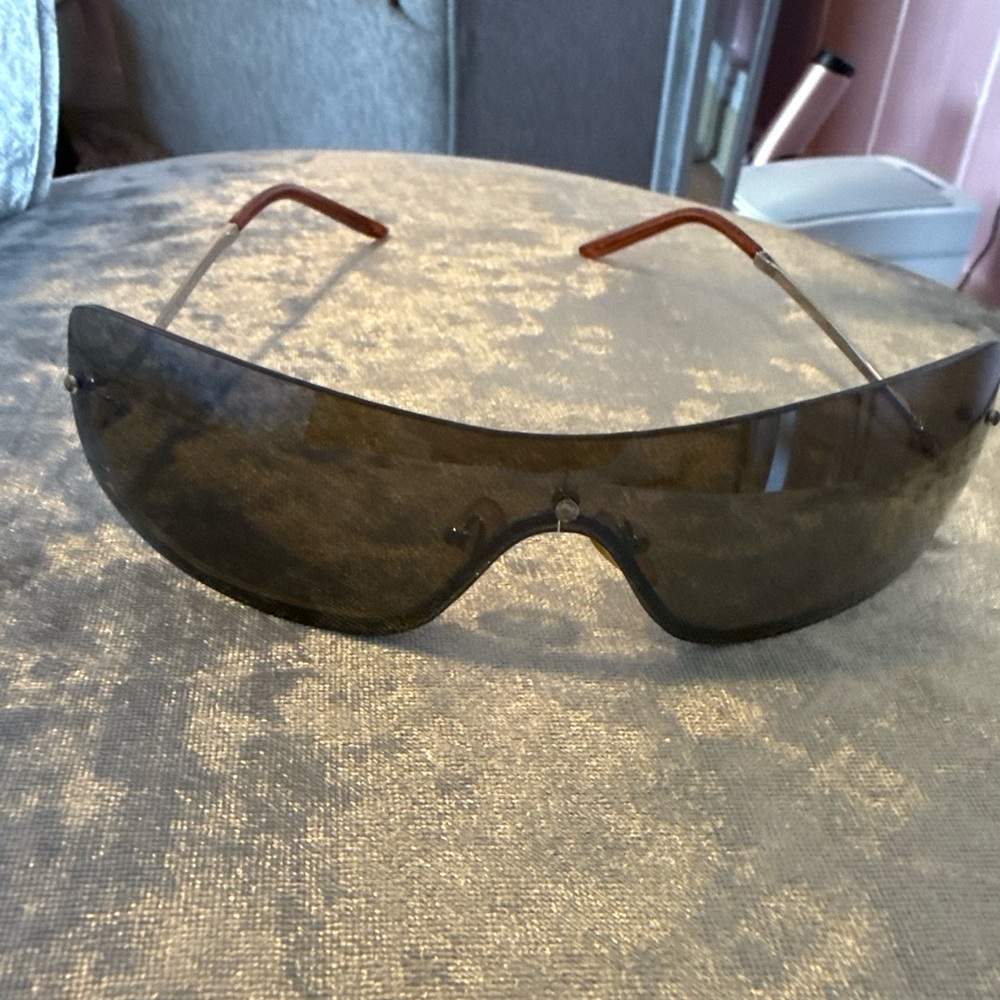 Gucci Oversized Shield Sunglasses in Brown and Gold